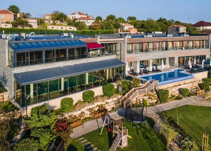 Здравен курорт Eco Complex Near Varna