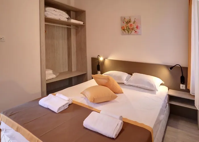 Eco Complex Near Varna * Здравец