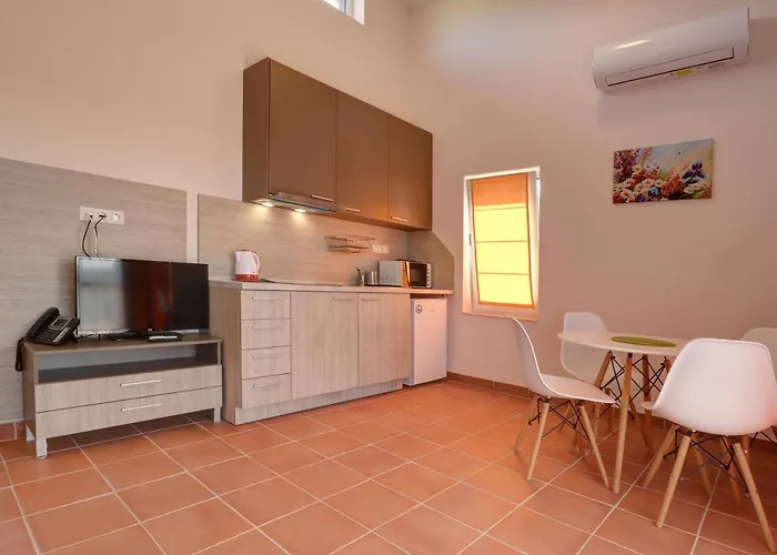 Eco Complex Near Varna Здравен курорт Здравец